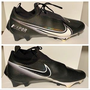 Nike Vapor football cleats size 9